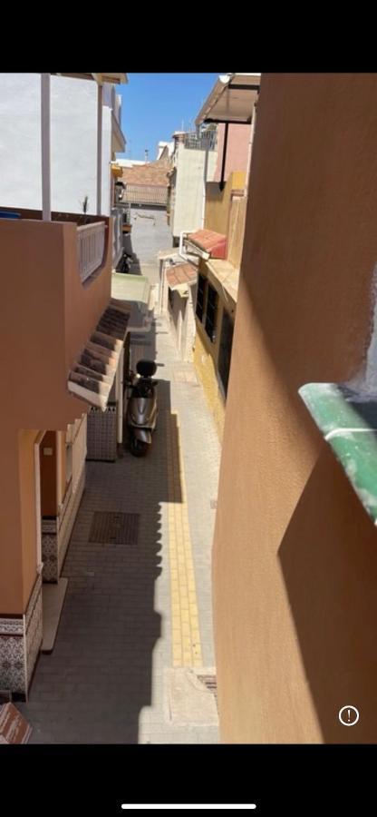 Brandnew Beachfront Appartamento *